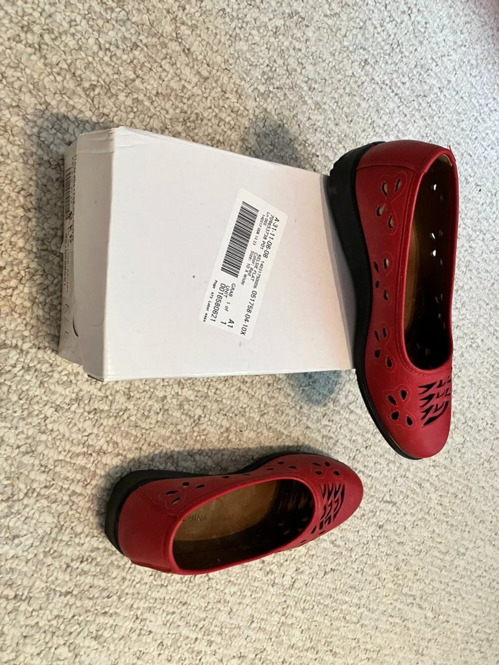 Shoes - flats Red Size 10 XW